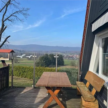 Semesterbostad Wolfs-blick *